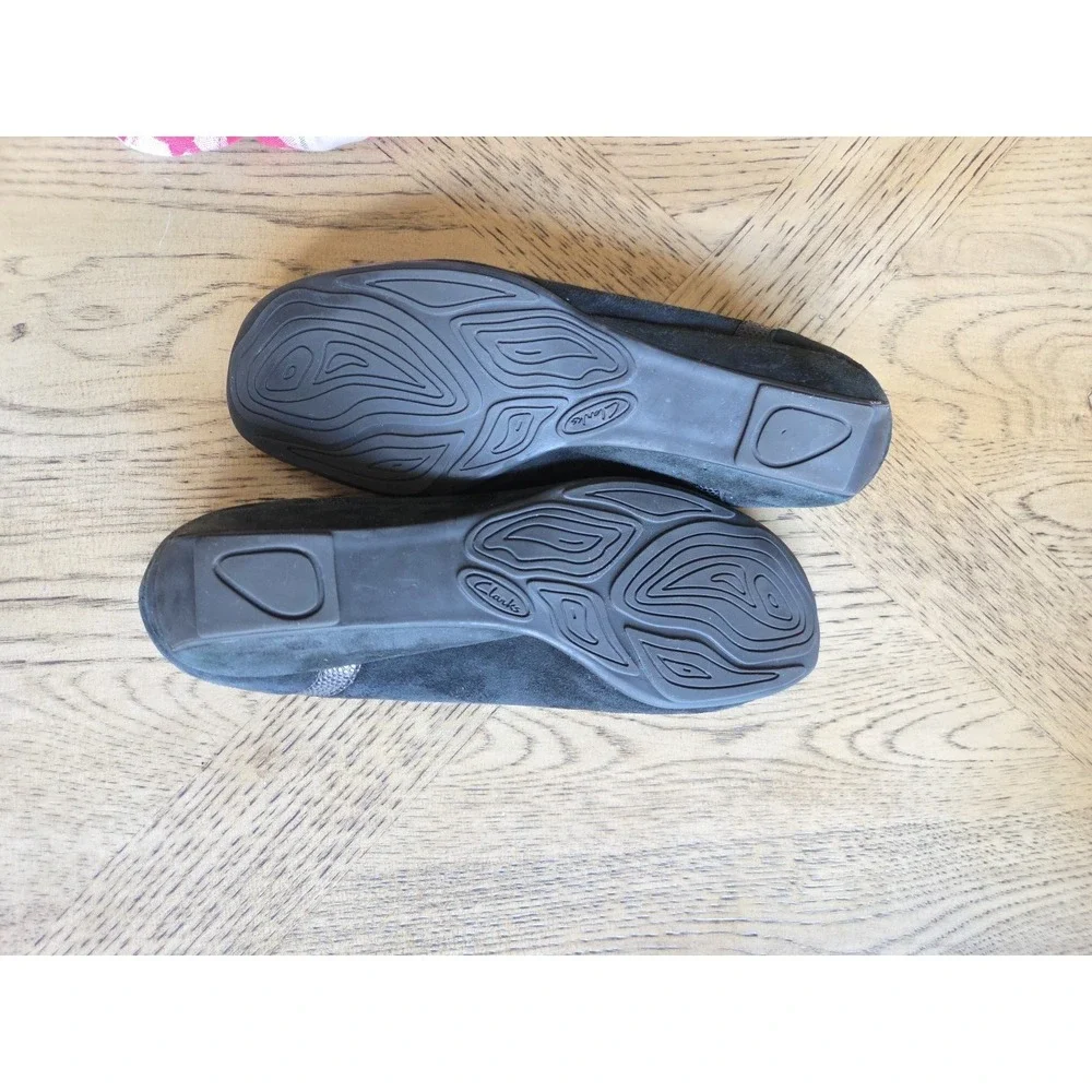 Clarks Artisan Shoes Slip On Black Suede Womens Size 10W Comfort Clarks - Picture 9 of 10